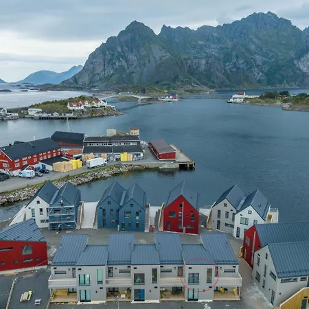 Modern Apartment By The Sea In Henningsvær Extérieur photo