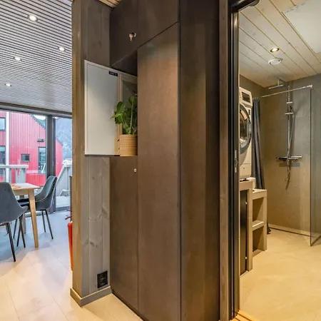 Modern Apartment By The Sea In Henningsvær Extérieur photo